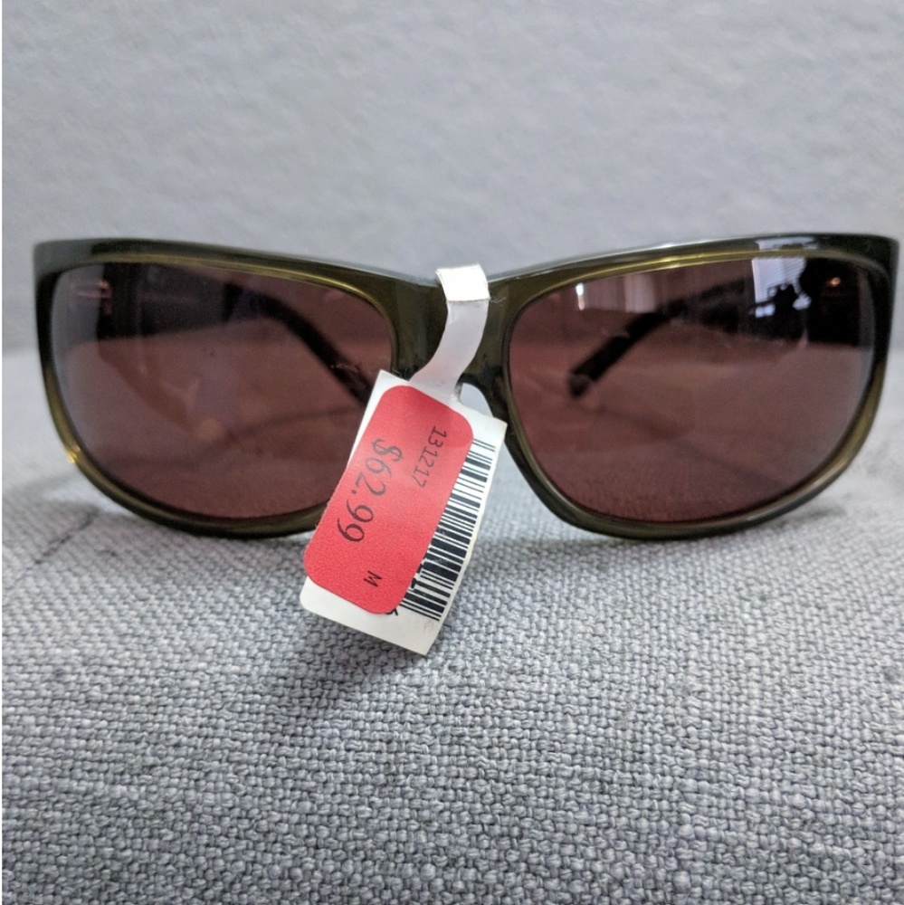 Saks 5th Avenue Sunglasses